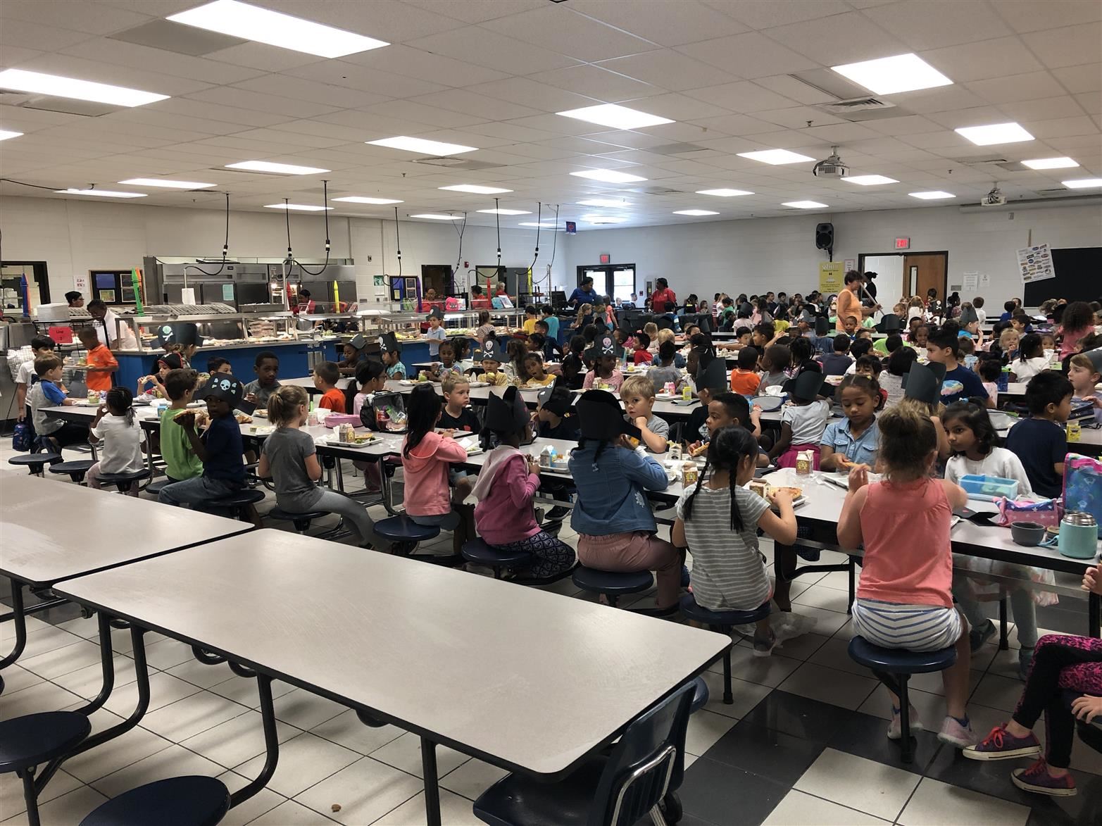 children in the cafeteria