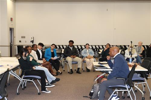 Student speaking at SSAC meeting