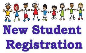new student registration picture with students holding hands 